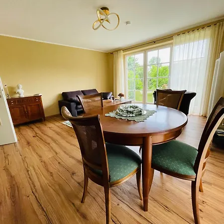 Eine Ruhig Gelegene In Der אדלהייסדורף